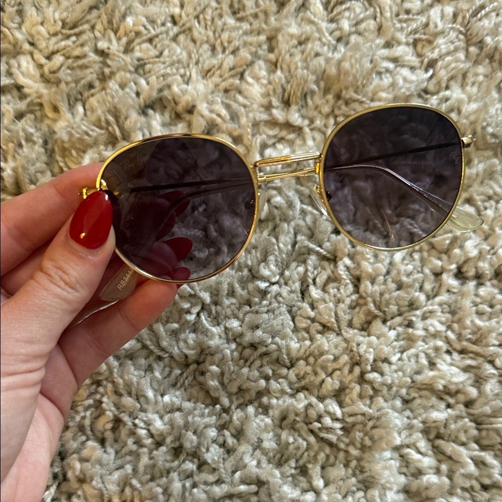 Ray-Ban LOOKALIKES Gold Frame Sunglasses with Black Lenses